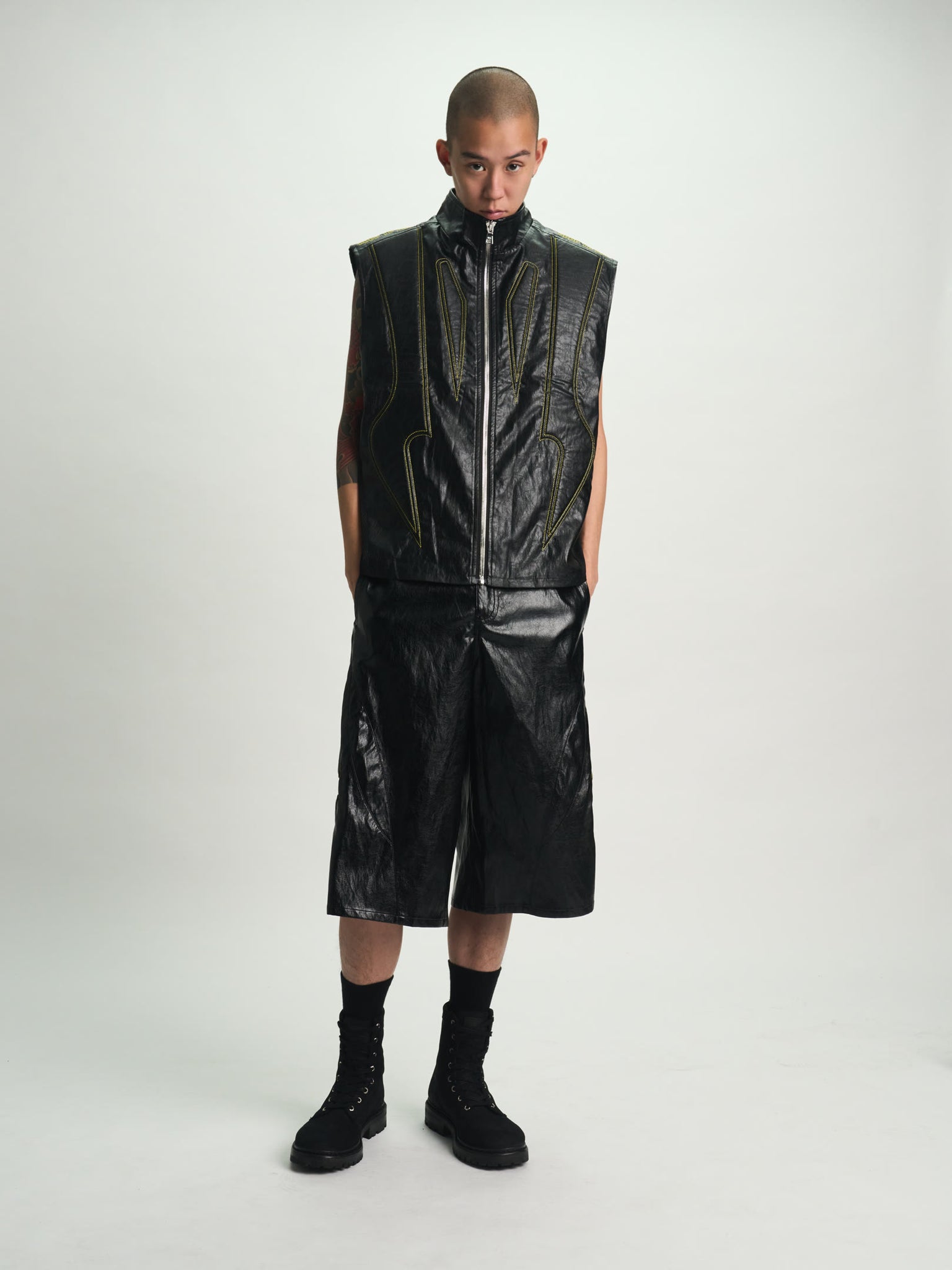 260420_RTA_Ecomm_Look24-006_2048x2048.jpg