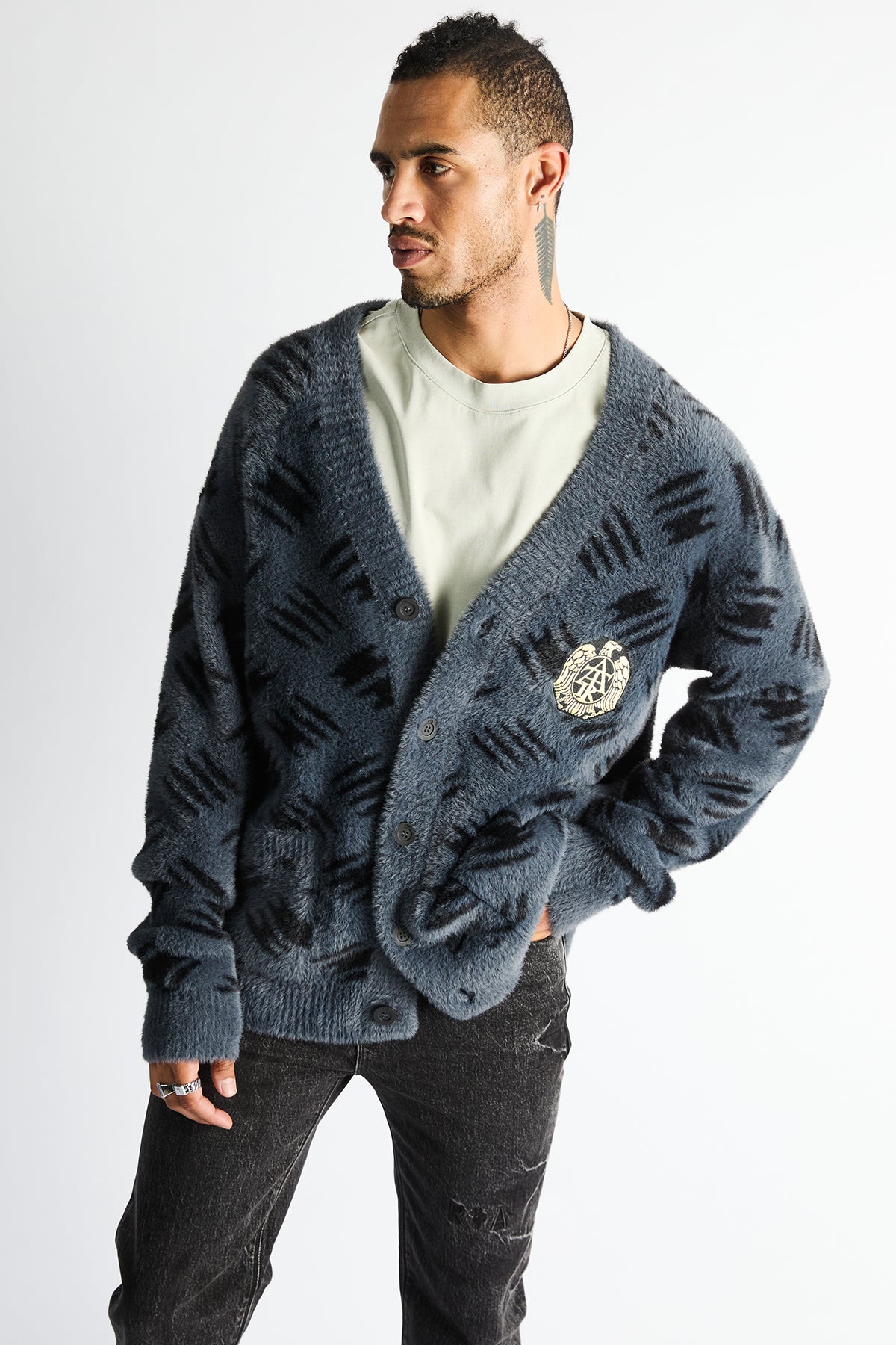 MCVUS1465-K1367BKMTR_001_2048x2048.jpg