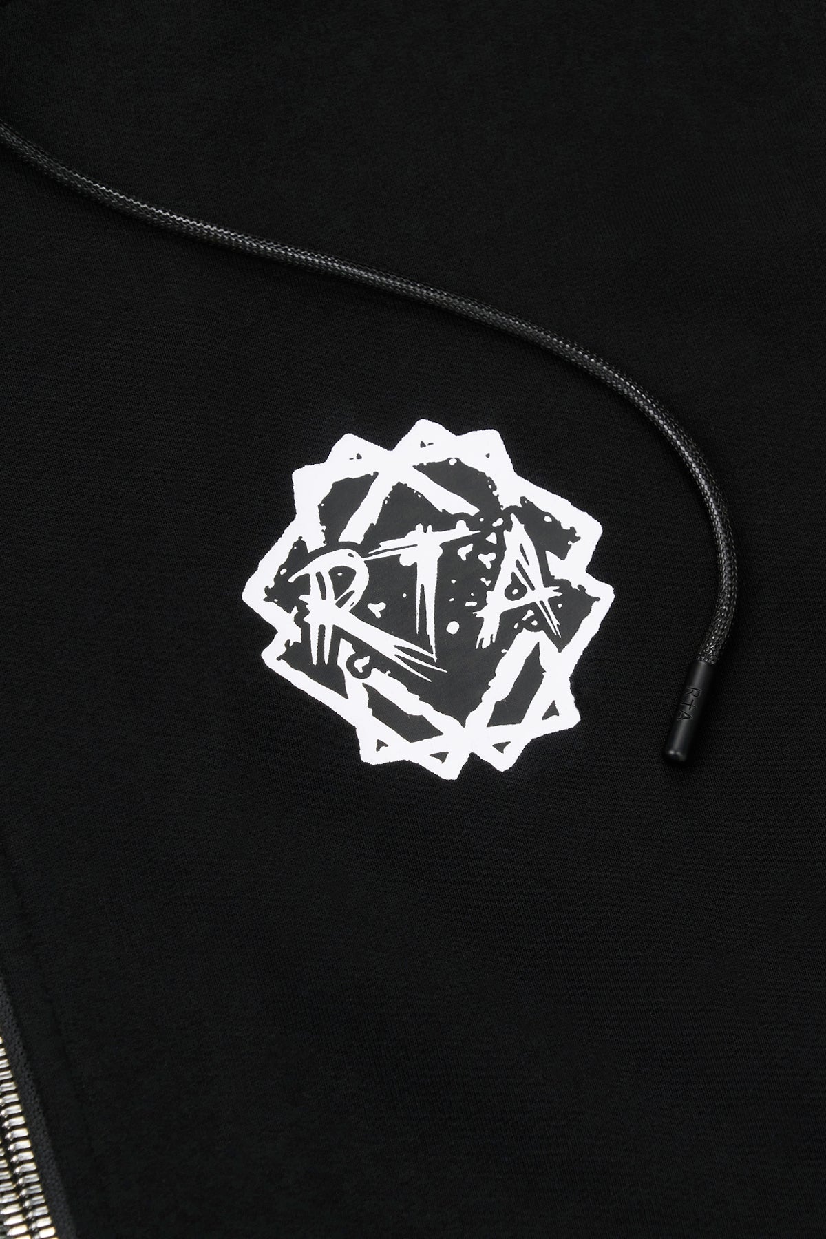 MLFQK909-T2009BKMER_FLOYD_BLACKMETALROADTOAWE_4_2048x2048.jpg